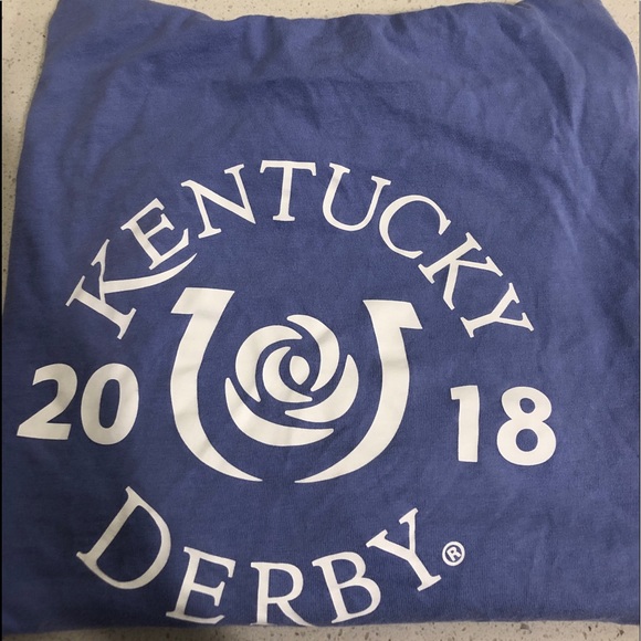 Vineyard Vine Hoodie - Picture 2 of 2